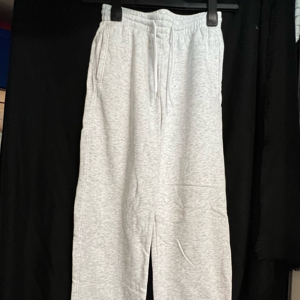 Light marled gray sweatpants